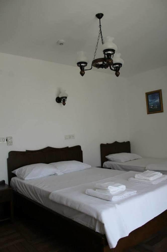 Kaptan Motel Siğacık Exterior foto